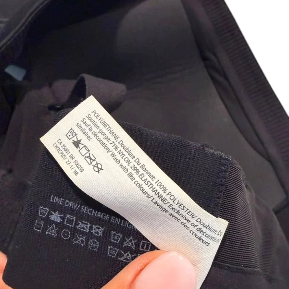 Lululemon Black Energy Sports Bra Size 36D Gym Workout Supportive Comfortable
